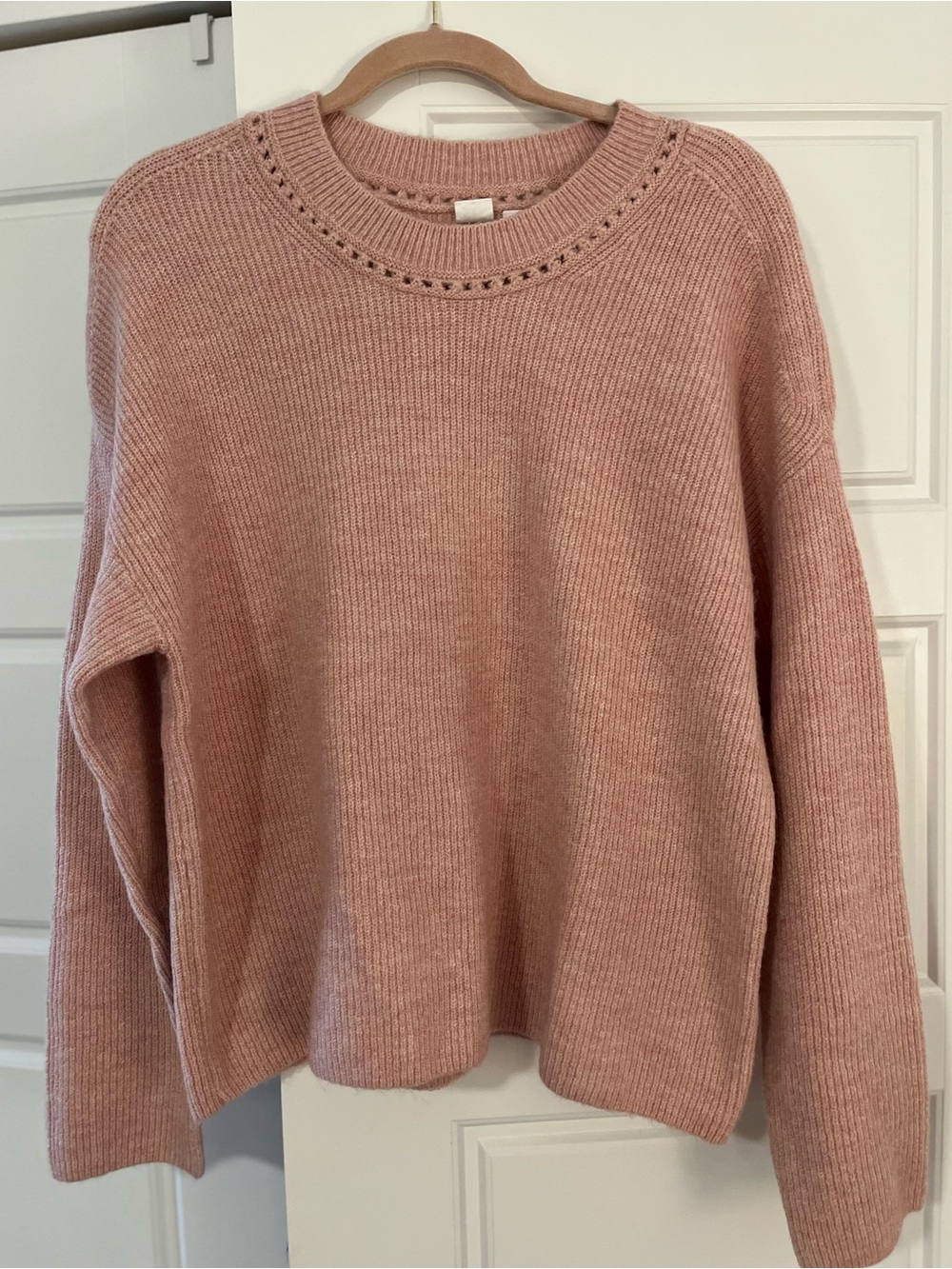 Gap Sweater - Picture 1 of 5